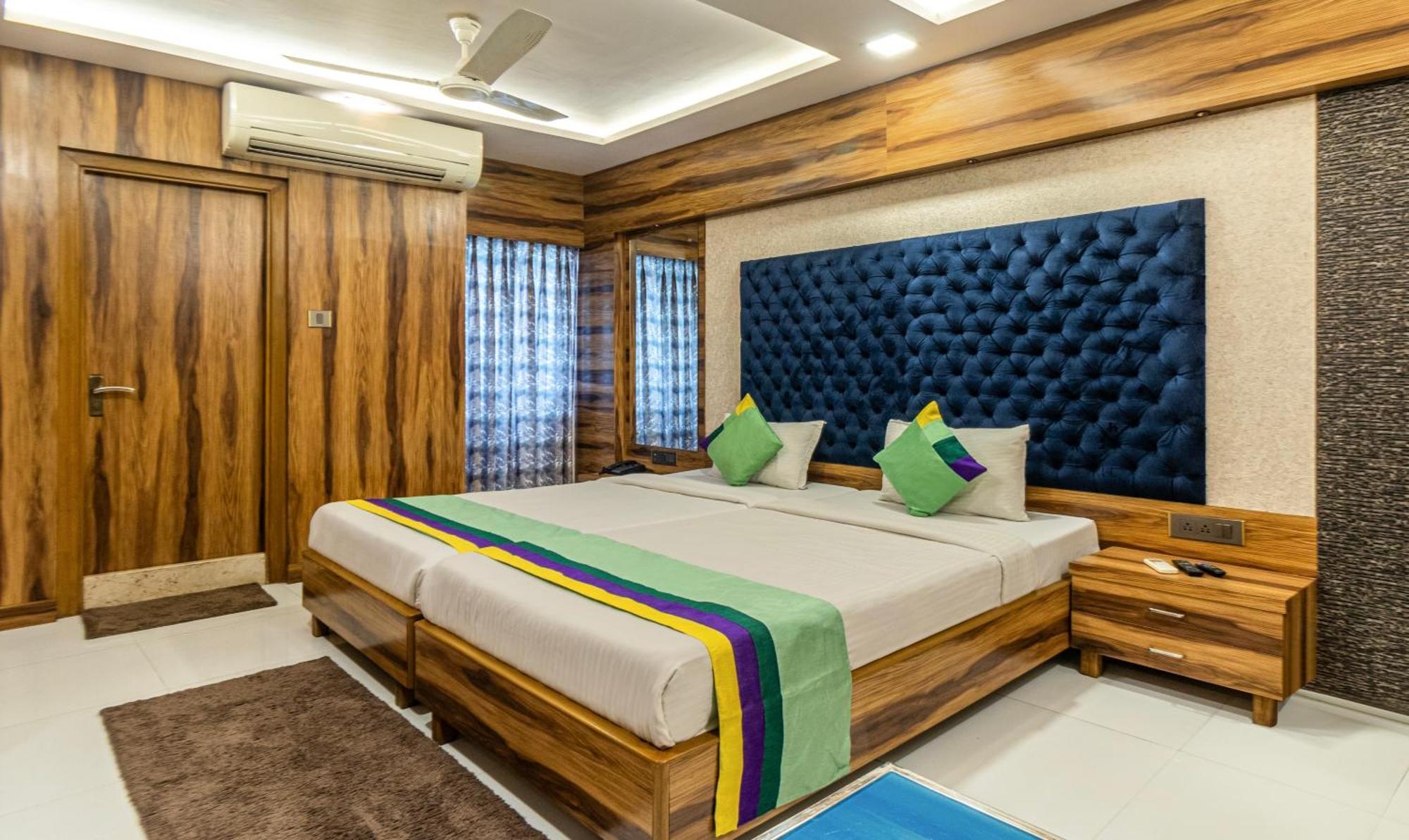 Hotel Orion Crystal Kolkata Luaran gambar