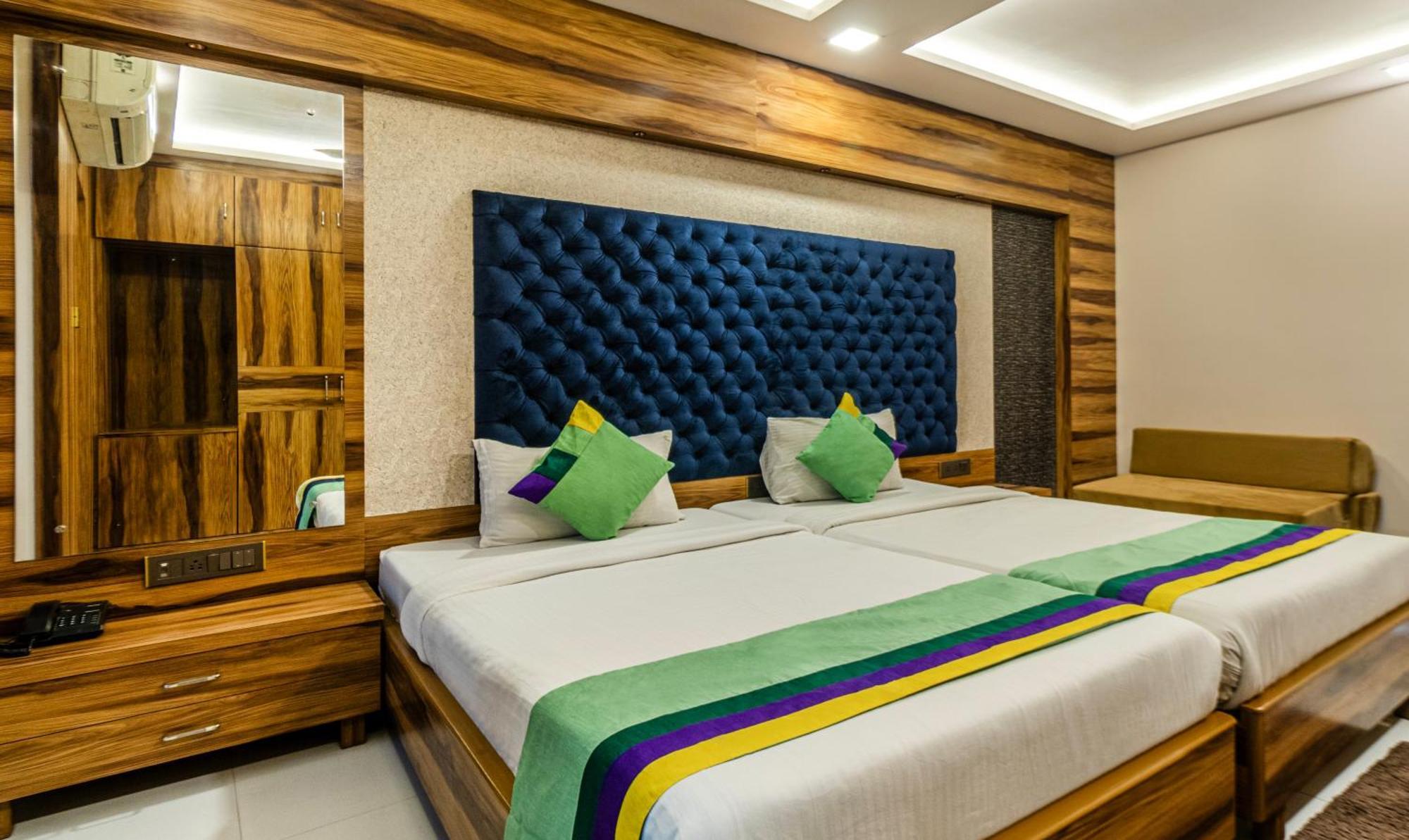 Hotel Orion Crystal Kolkata Luaran gambar